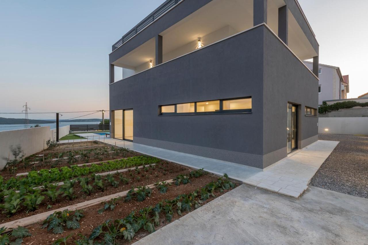 Luxury Villa La Nonna Ana - Heated Pool, Sea View, Near Split Kaštela المظهر الخارجي الصورة